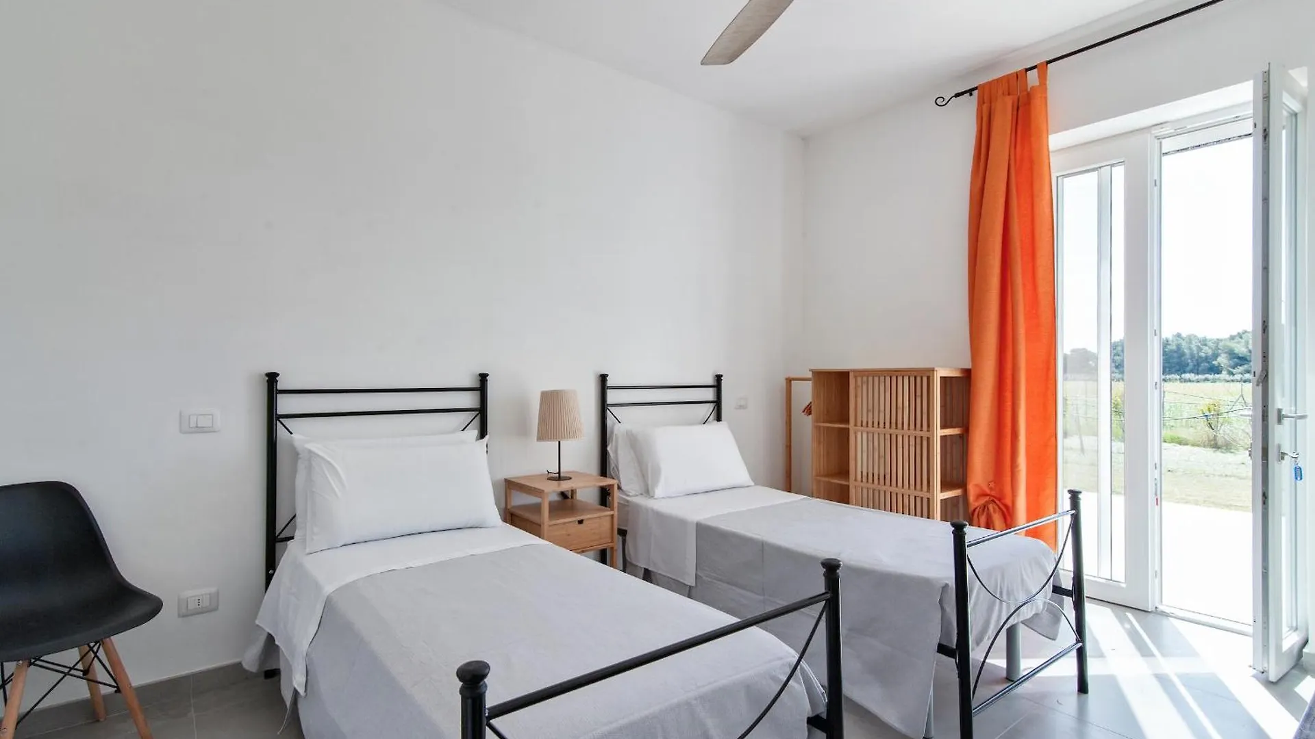Agrihouse Fronte Mare Torre Dell'Orso Hotel Lecce Guest house
