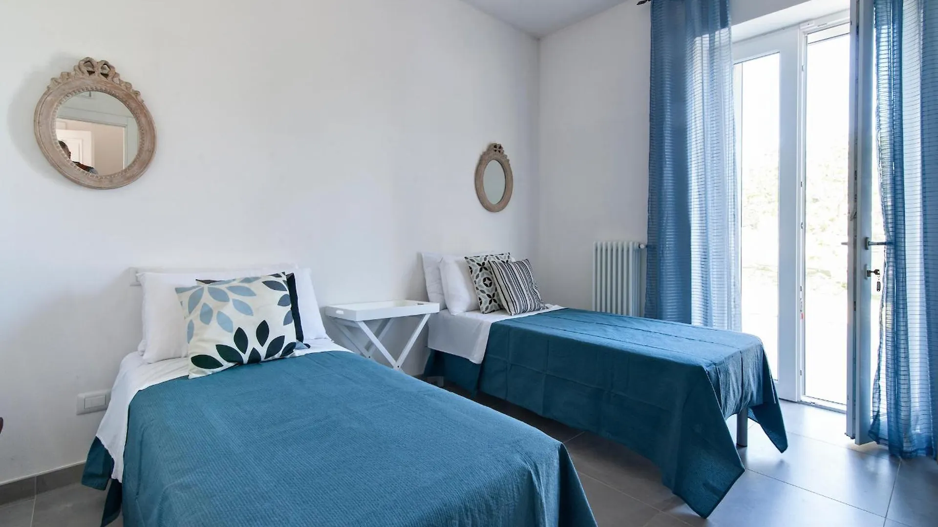 Guest house Agrihouse Fronte Mare Torre Dell'Orso Hotel Lecce